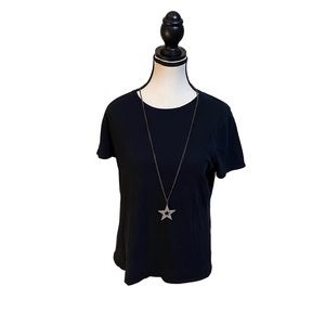 Lord & Taylor Black T-Shirt 🐈‍⬛❤️‍🔥✨🫶